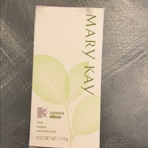 Botanical effects mask 3